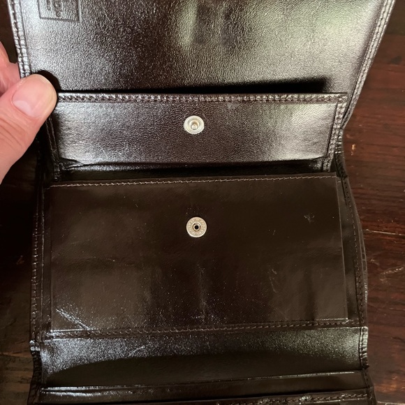 Authentic Fendi Trifold Wallet in Zucca Canvas and Leather Great Condition! - Picture 8 of 15